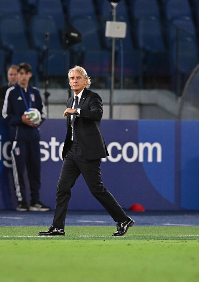 Mancini: "Male nel primo tempo poi li abbiamo messi in difficoltà. Fischi? Quando perdi ci stanno"