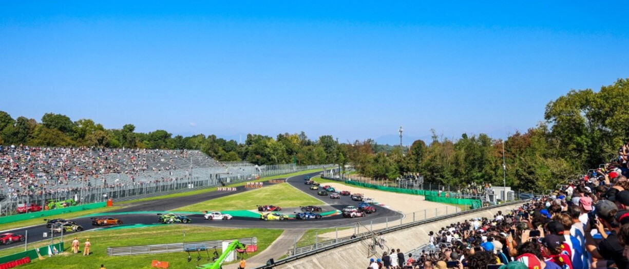 Automobilismo, vittoria italiana alla GT Open 500 di Monza
