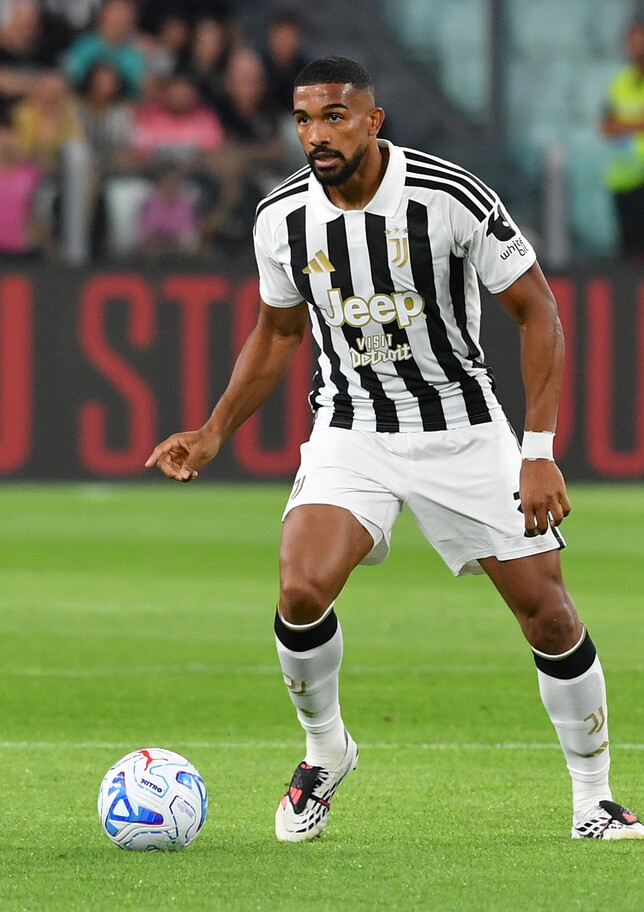 Quale futuro per Bremer? Cambia agente e prepara un incontro con la Juve