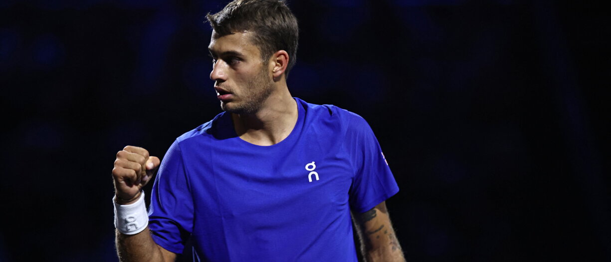 Agassi-Cobolli, siparietto in Laver Cup: "Flavio sei bellissimo"