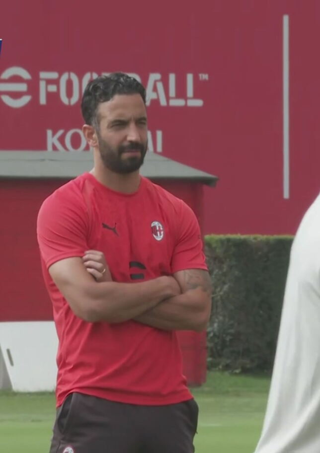 Milan, Saelemaekers ko