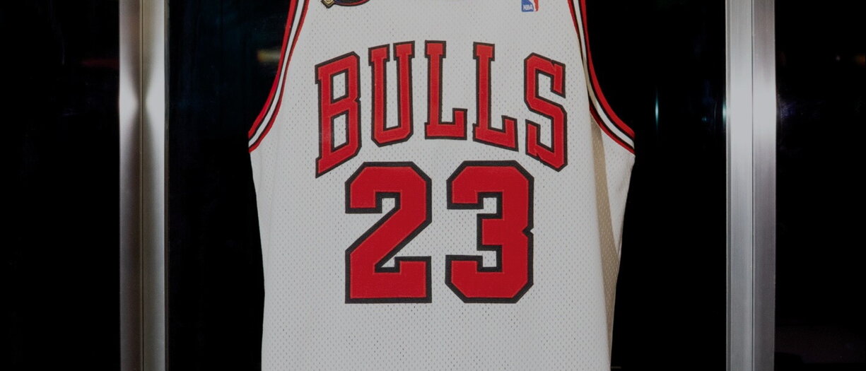 Maglia di Michael Jordan venduta per 12,3 mln: è nuovo record
