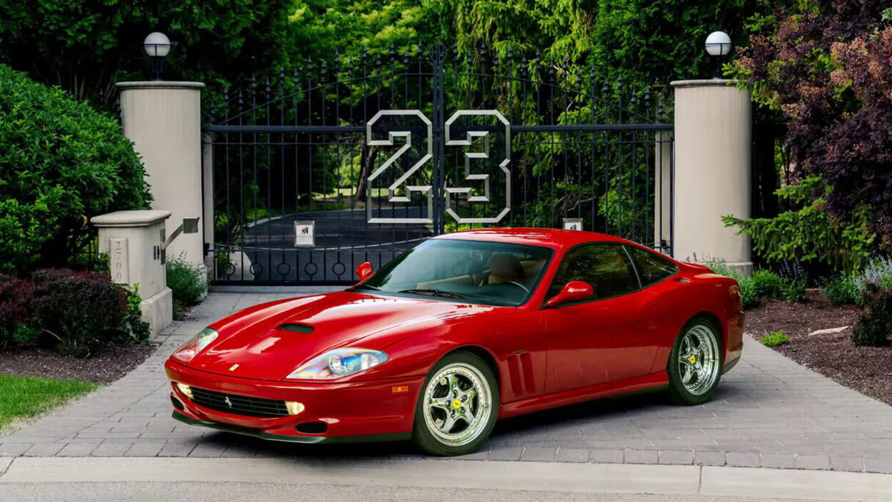 La Ferrari perduta di Michael Jordan venduta per 2,7 milioni