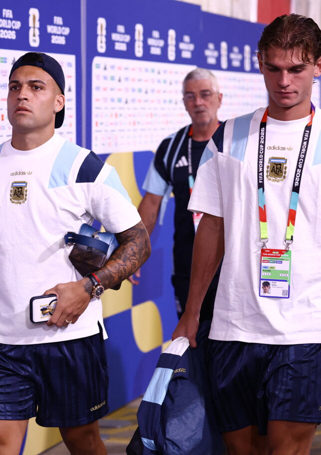 Nico Paz o Lautaro Martinez, a chi la 10 di Messi? In Argentina hanno le idee chiare