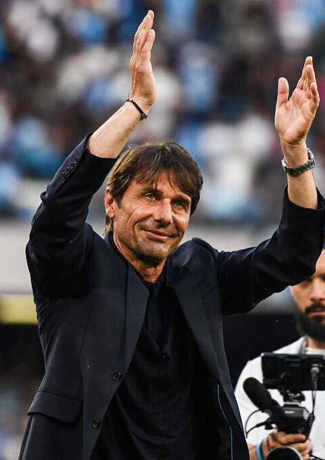 Conte prepara il ritorno in panchina e strizza l’occhio alle big deluse: messaggio alla Juve?