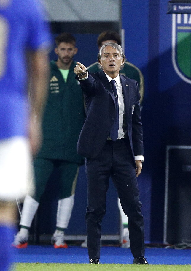 Mancini. "La mia Italia diventerà ancora più giovane, ora serve equilibrio. Nations League? Format non ideale"