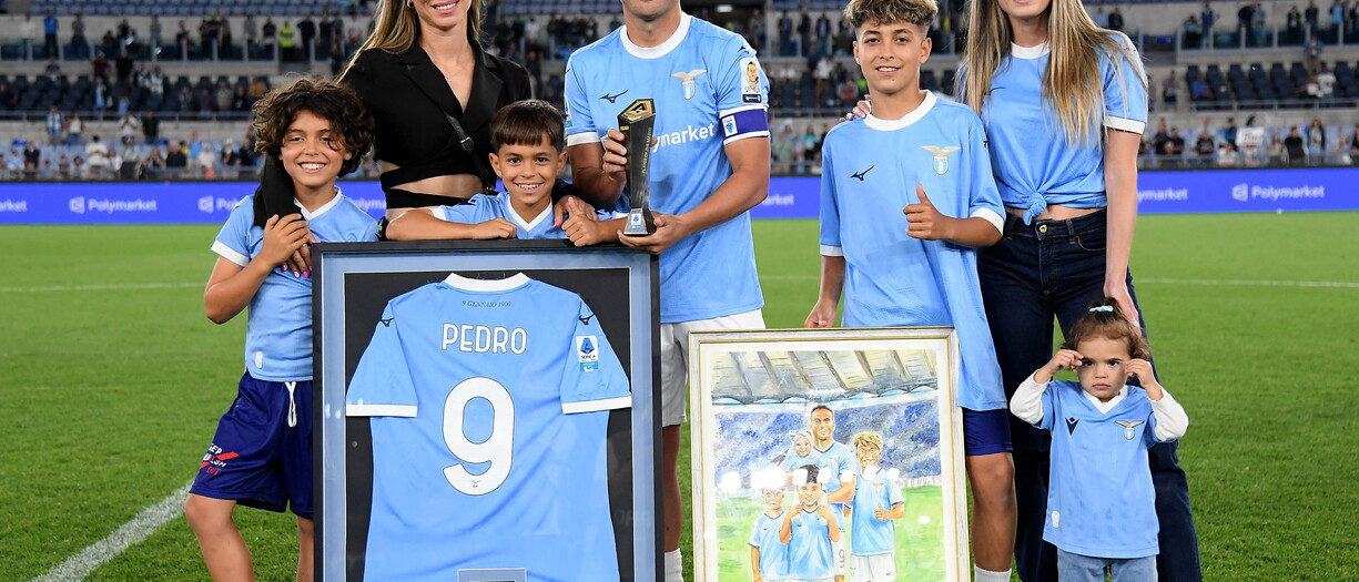 Barcellona e Lazio, l'ex Pedro annuncia il ritiro: "Momento giusto"