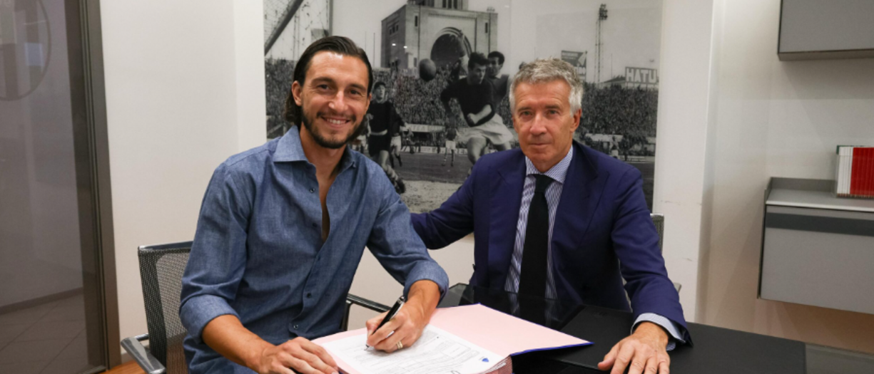 Darmian resta in Serie A: ufficiale la firma con il Bologna