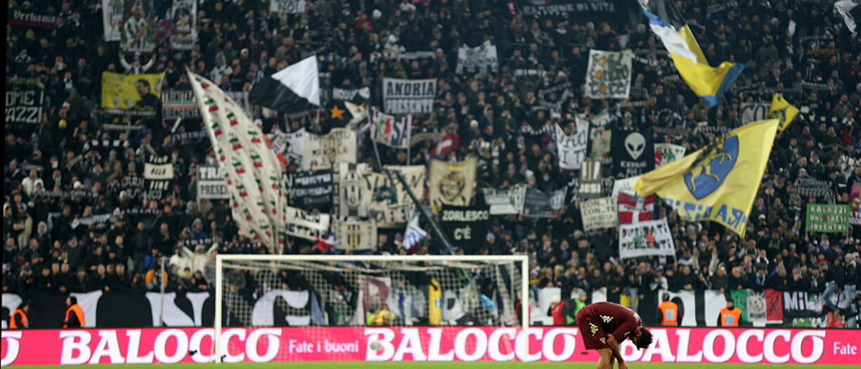 Juve, duro comunicato della Curva Sud: "Contro la Lazio resteremo fuori"
