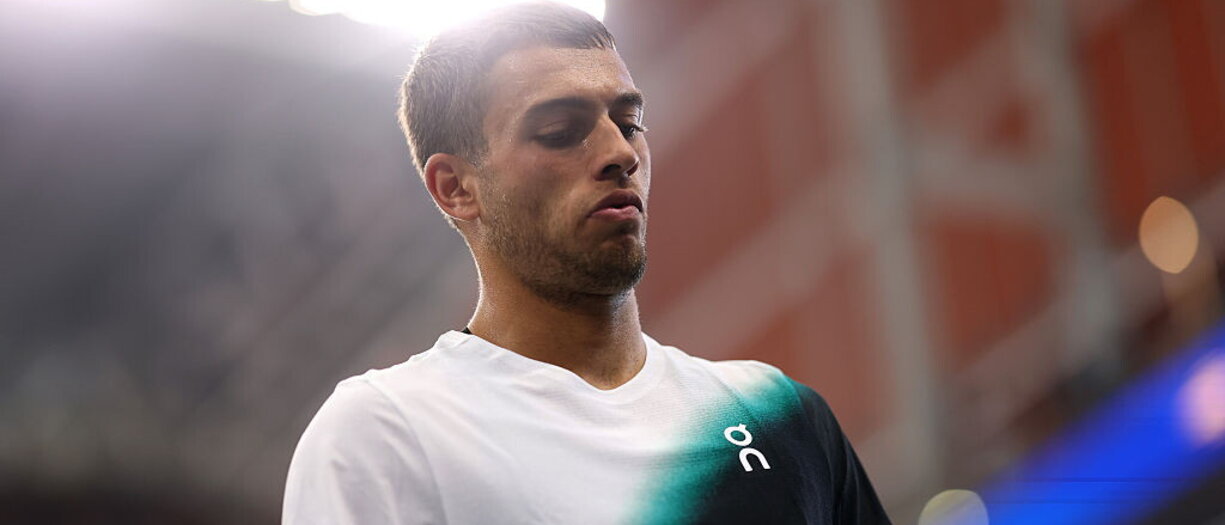 Ahi Cobolli, Shanghai finisce subito: Mannarino vince in tre set