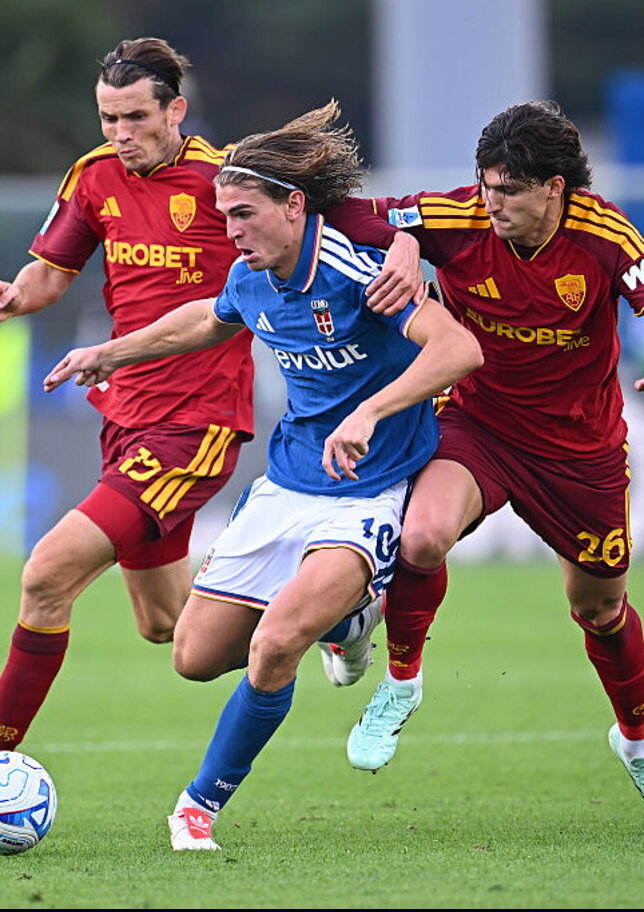 Malen vede rosso, ma la Roma resiste: a Como il primo 0-0 della Serie A, Inter da sola in testa