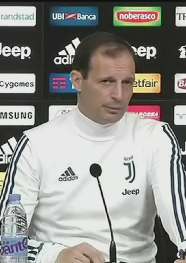 "Dybala mai centravanti"