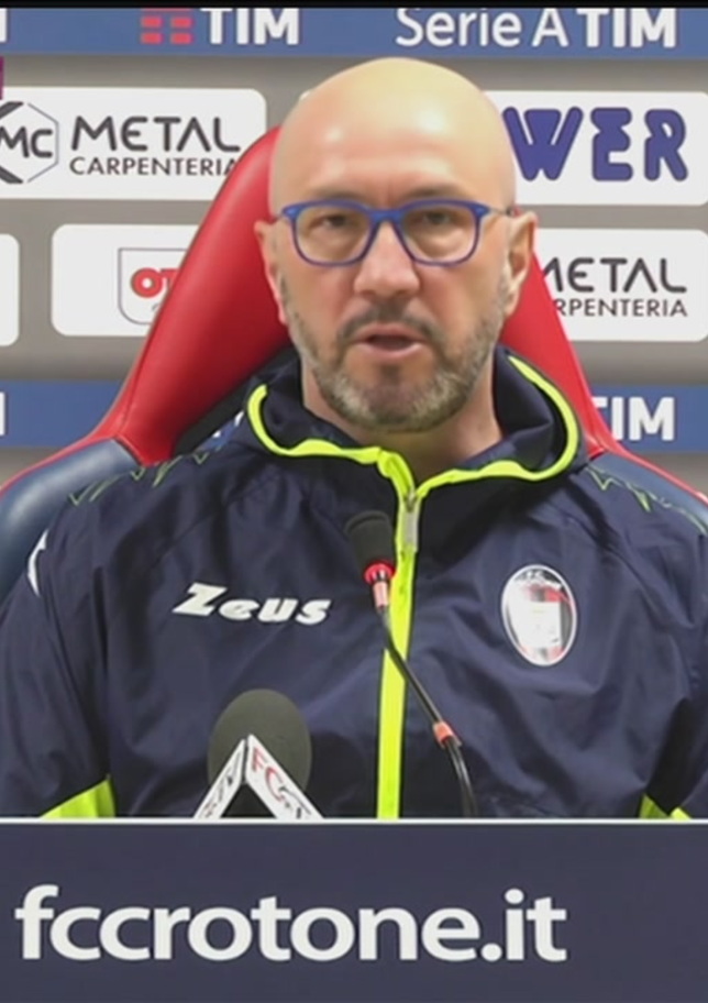 "A testa alta contro tutti"