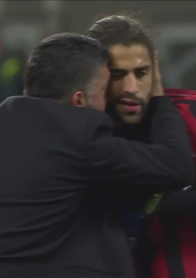 Gattuso consola Rodriguez