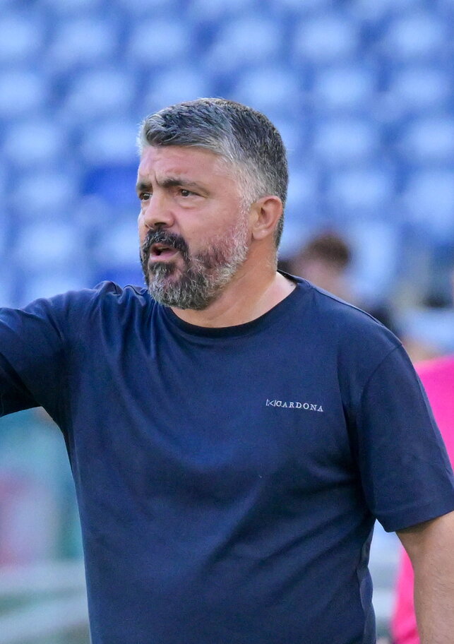 Il paradosso a tinte biancocelesti: battere i record in uno stadio vuoto