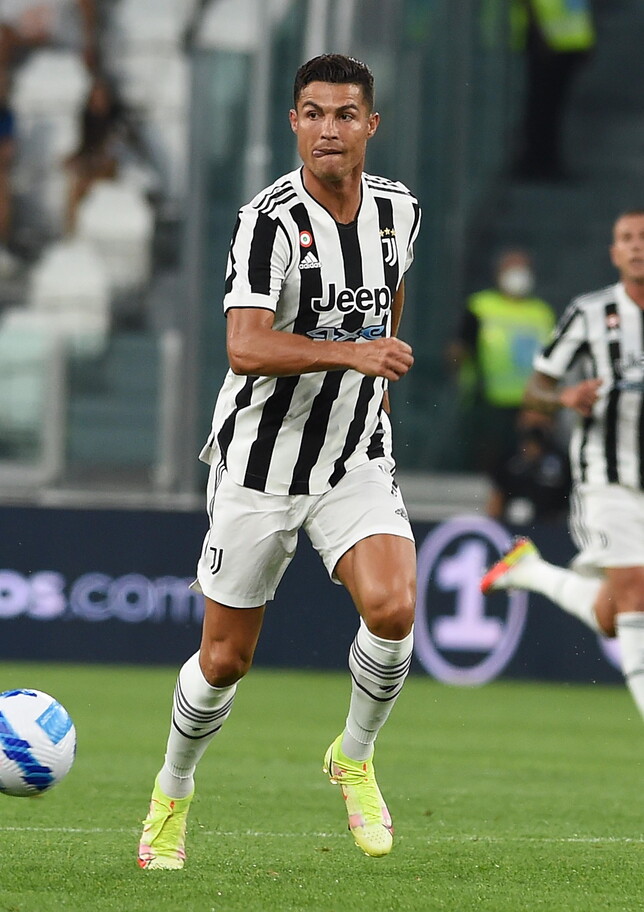 Scontro infinito tra Juve e Cristiano Ronaldo: ricorso per gli stipendi nel periodo Covid
