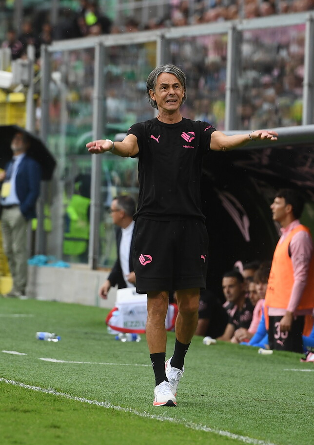 Il Palermo fa suo il big match contro il Mantova e allunga in testa. Ok Entella e Carrarese