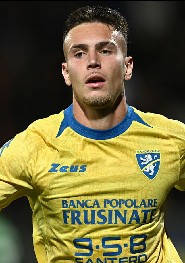 Il Frosinone si gode bomber Raimondo, ma per quanto? La Juventus ha un piano, ma le sirene inglesi...