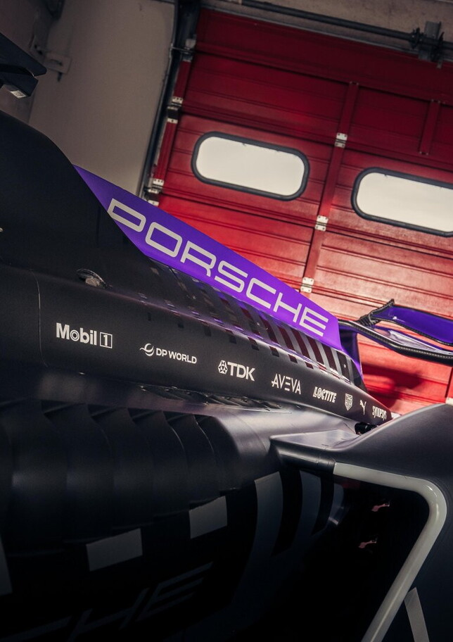 La GEN4 spunta a Monza: Porsche in pista con la 975 RSE
