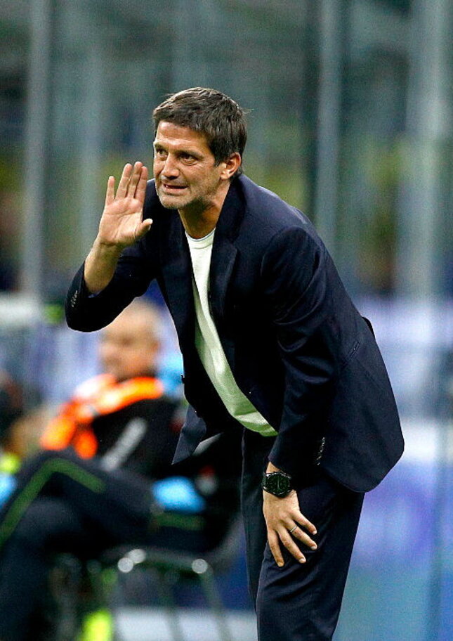 Chivu: "Cambiare qualcosa? Parlavo di me stesso. Per vincere non bisogna perdere di vista il gioco"