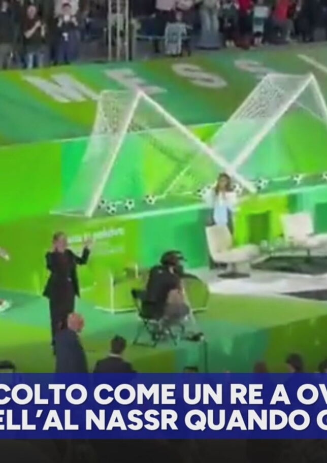 Messi accolto come un re a Oviedo: c'è più pubblico di quando gioca CR7…