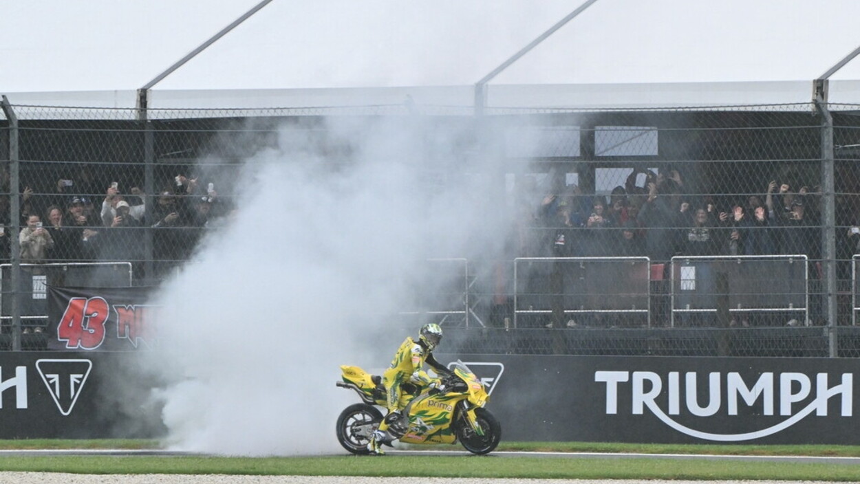 La triste ultima volta di Phillip Island: maltempo e gp annullato | FOTO